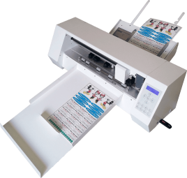 Máy cắt bế decal lên giấy tự động A330